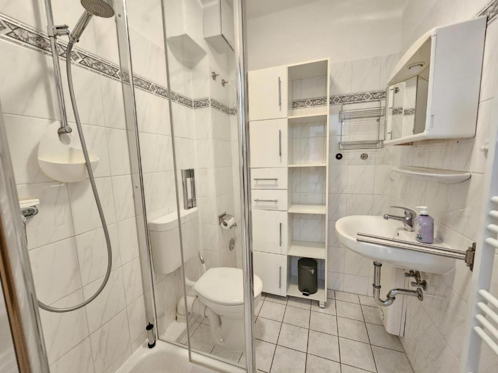 Nordheimstraße 150 2 Apartment *